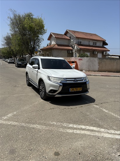 תמונה 4 ,מיצובישי אאוטלנדר יד 3 2016 280000 ק"מ