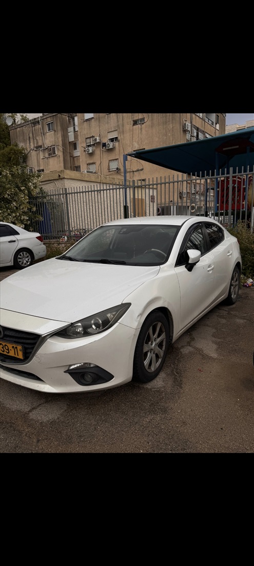 תמונה 1 ,מאזדה  החדשה  3 יד 4 2014 224000 ק"מ
