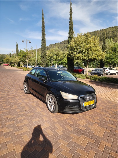 תמונה 6 ,אאודי A1 יד 1 2011 180000 ק"מ