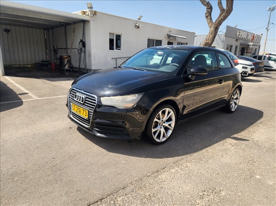 תמונה 10 ,אאודי A1 יד 1 2011 180000 ק"מ