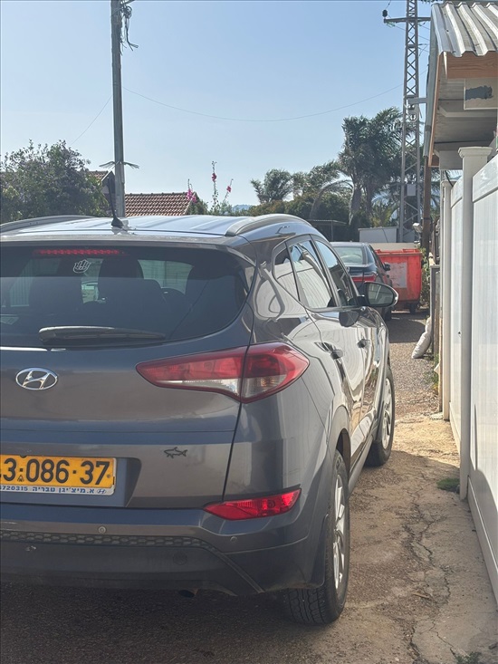 תמונה 4 ,יונדאי טוסון יד 1 2015 82900 ק"מ