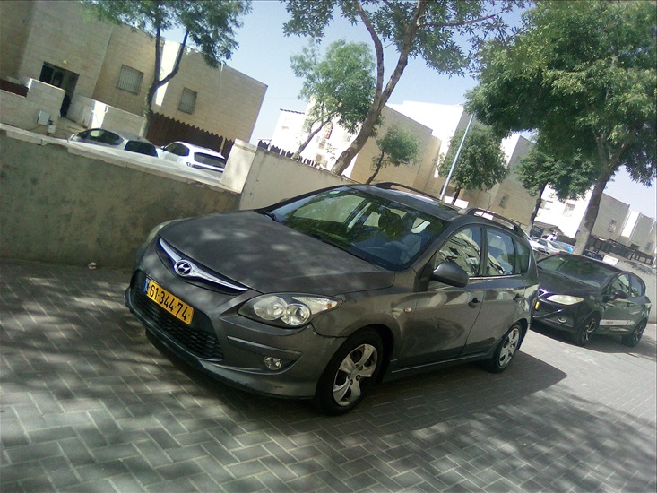 תמונה 5 ,יונדאי i30 CW יד 4 2010 214000 ק"מ