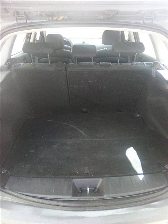 תמונה 2 ,יונדאי i30 CW יד 4 2010 214000 ק"מ