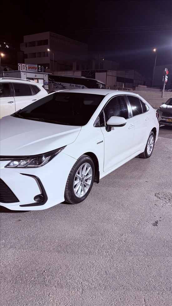 תמונה 2 ,טויוטה קורולה יד 2 2019 135 ק"מ