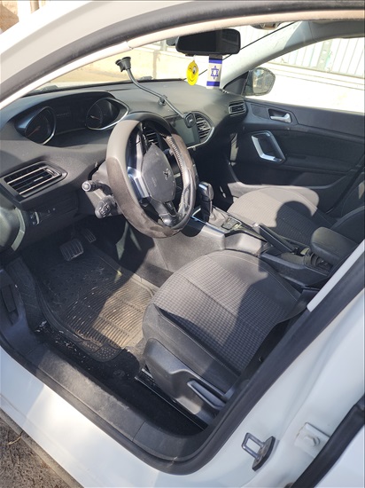 תמונה 3 ,פיג'ו
 308CC יד 3 2018 190 ק"מ