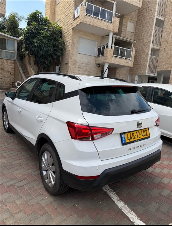 תמונה 3 ,סיאט ארונה יד 2 2021 122 ק"מ