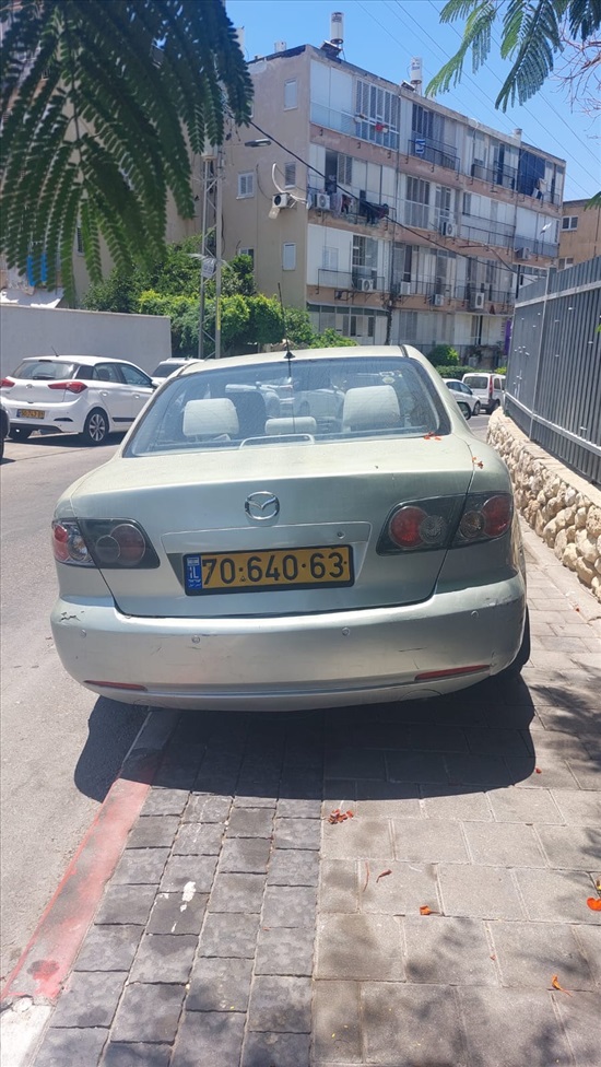 תמונה 3 ,מאזדה 6 יד 4 2008 275000 ק"מ