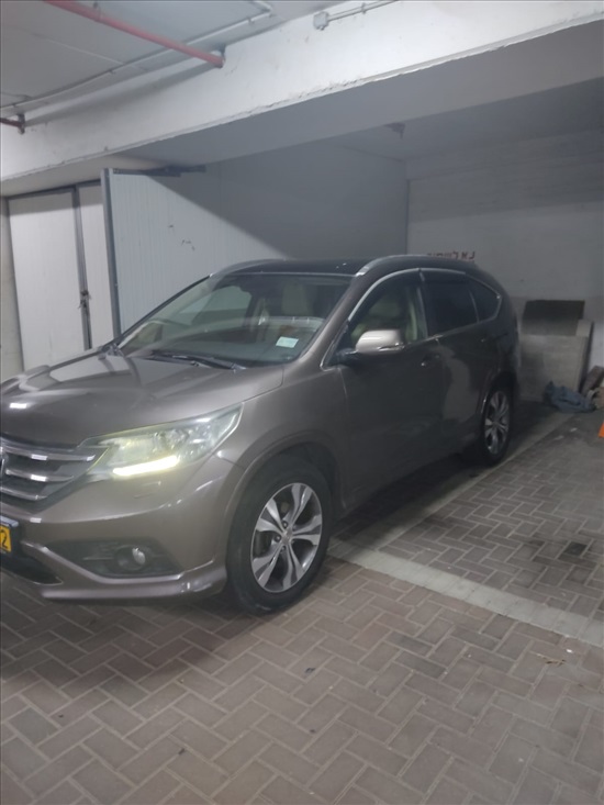 תמונה 4 ,הונדה CR-V יד 4 2013 198000 ק"מ