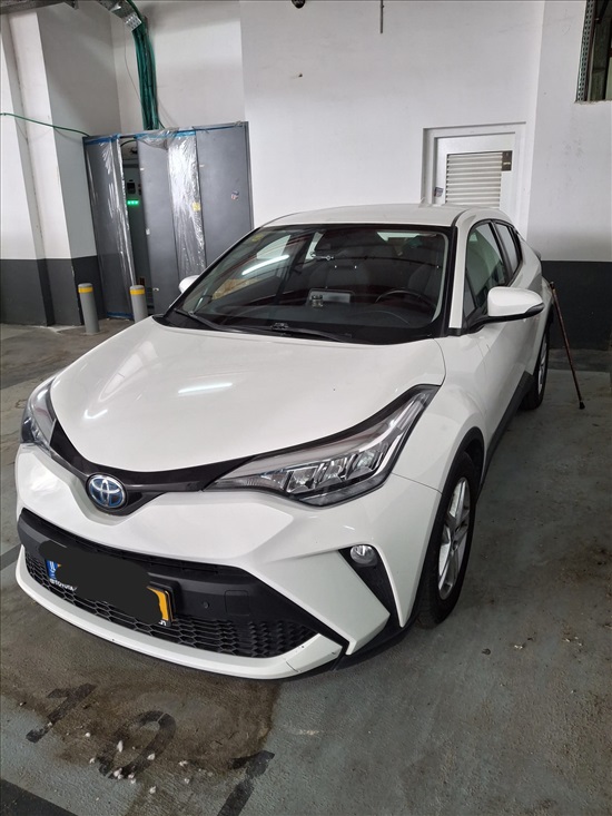 תמונה 1 ,טויוטה C-HR יד 2 2003 62400 ק"מ