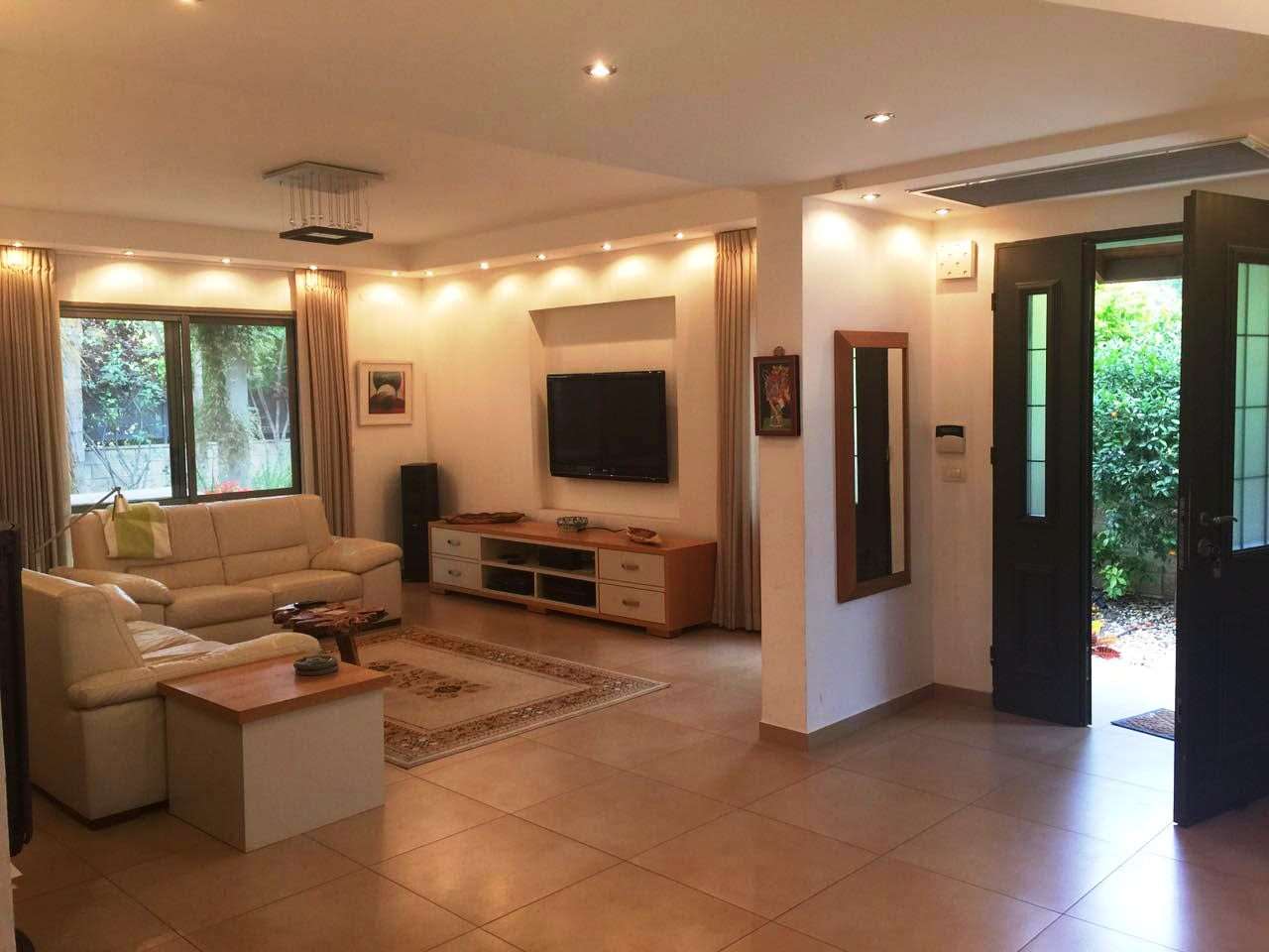 בית פרטי למכירה 6 חדרים בבנימינה  