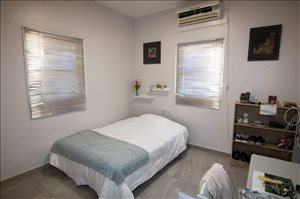 וילה למכירה 4 חדרים בנתניה  