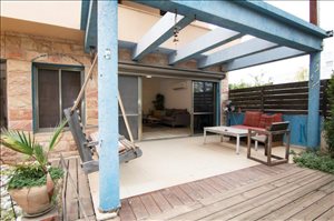 בית פרטי למכירה 9 חדרים בחדרה www.yokra-estate.co.il 