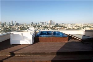 פנטהאוז למכירה 6 חדרים בתל אביב יפו www.yokra-estate.co.il 