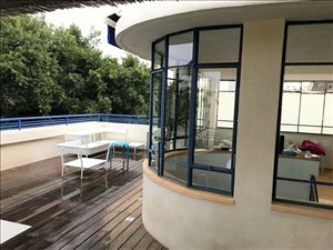 דירת גג למכירה 4 חדרים בתל אביב יפו חובבי ציון 