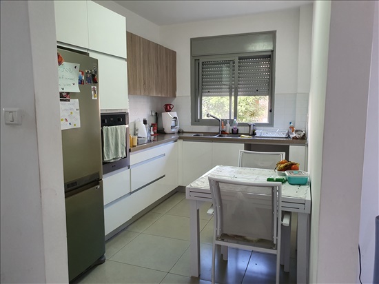 דירה למכירה 5 חדרים בפתח תקווה ביהח השרון בן יהודה