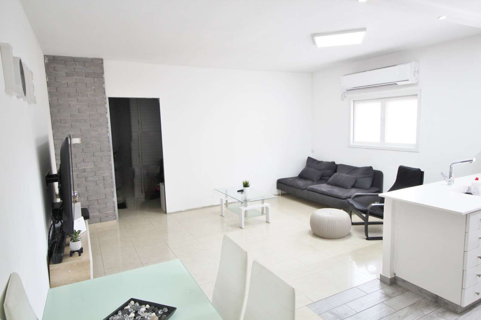 דירה למכירה 4.5 חדרים בבת ים תנין  