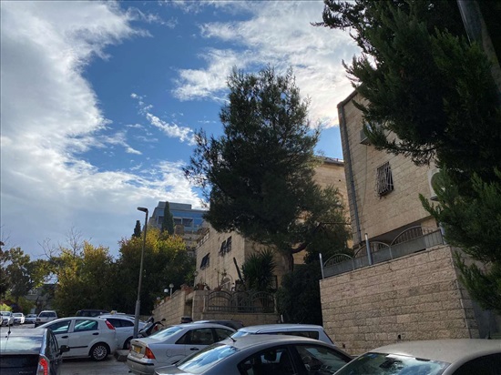 דירה למכירה 5 חדרים בירושלים בקעה  