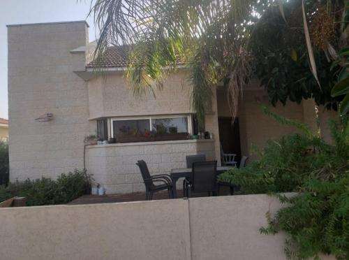 וילה למכירה 4.5 חדרים בשדה צבי   