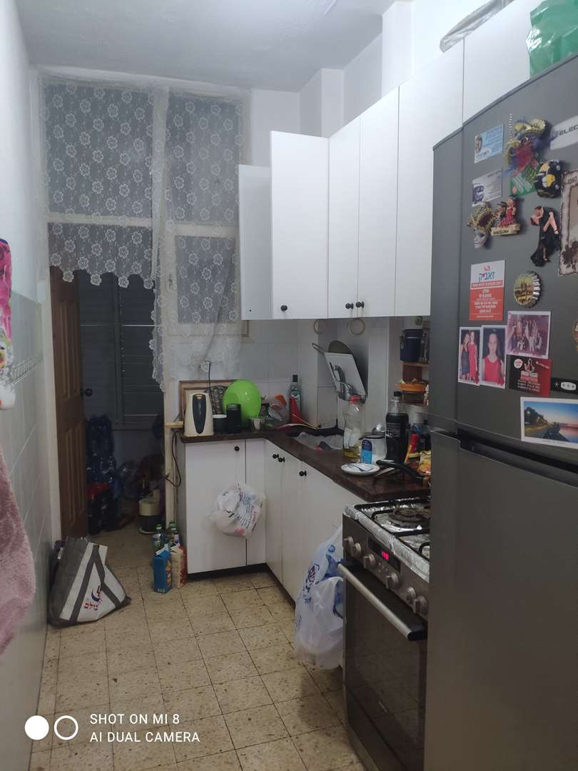 דירה למכירה 3 חדרים בבת ים הרב הרצוג 