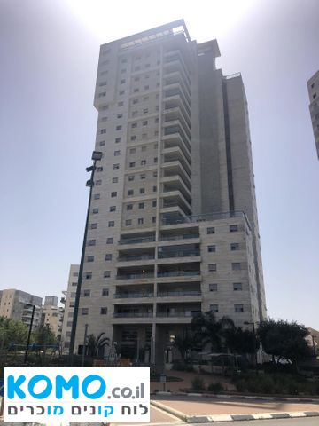 דירה למכירה 5 חדרים בנתניה קרית השרון אלונים