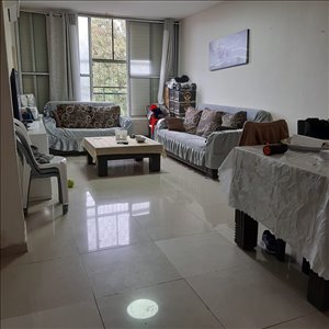 דירה למכירה 3 חדרים בפתח תקווה אהרונוביץ 