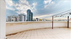דירת גג למכירה 3 חדרים בתל אביב יפו בבלי הנשיאים 