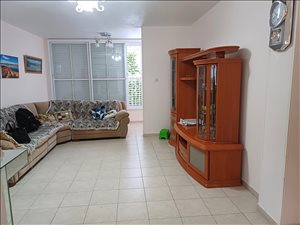 דירה למכירה 3 חדרים בפתח תקווה מרכז הרמן צבי שפירא 
