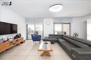 דירה למכירה 4 חדרים בחולון קרית רבין עוזי נרקיס 