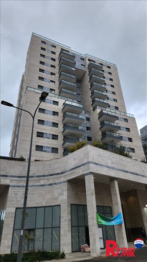 דירה למכירה 5 חדרים בראשון לציון שדרות ההדרכה 9 