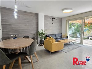 דירת גן למכירה 4 חדרים בחולון בית לחם 7 