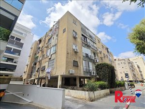 דירה למכירה 3 חדרים בבת ים דרום מערב העיר בר יהודה 24 