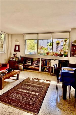 דירה למכירה 3 חדרים בתל אביב יפו אזור ככר המדינה אריה עקיבא 