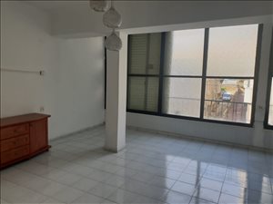 דירה למכירה 3 חדרים ברמת גן יד לבנים עוזיאל 