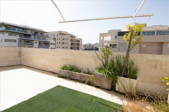 תמונה 8 ,פנטהאוז 6 חדרים, מיקום ליד הקניון בגימל כפר גנים ג פתח תקווה