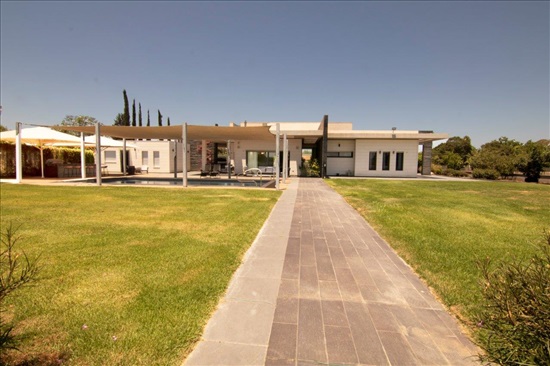 תמונה 1 ,נחלה 9 חדרים, https://www.yokra-estate.co.il/ כפר אחים כפר אחים