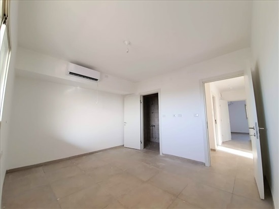 תמונה 5 ,דו משפחתי 4 חדרים, כפר ורדים גולדן וילאג' כפר ורדים