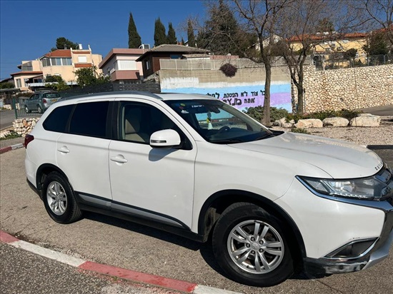 תמונה 6 ,מיצובישי אאוטלנדר יד 1 2016 150000 ק"מ