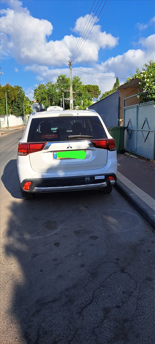תמונה 1 ,מיצובישי אאוטלנדר יד 2 2016 123000 ק"מ