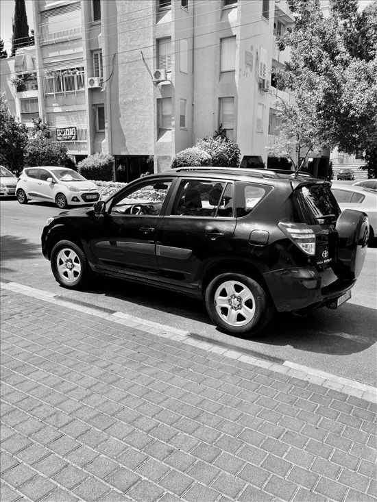 תמונה 5 ,טויוטה RAV4 החדשה יד 2 2011 113000 ק"מ