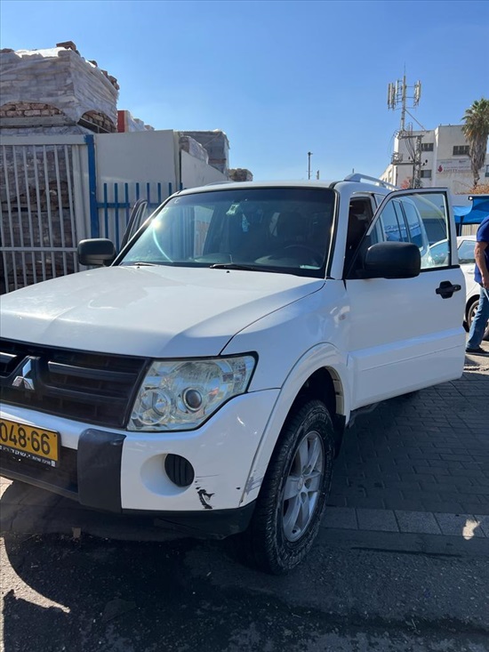 תמונה 1 ,מיצובישי פאג`רו יד 3 2009 168000 ק"מ
