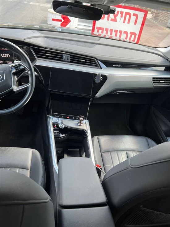 תמונה 3 ,אאודי E-TRON יד 1 2020 37000 ק"מ