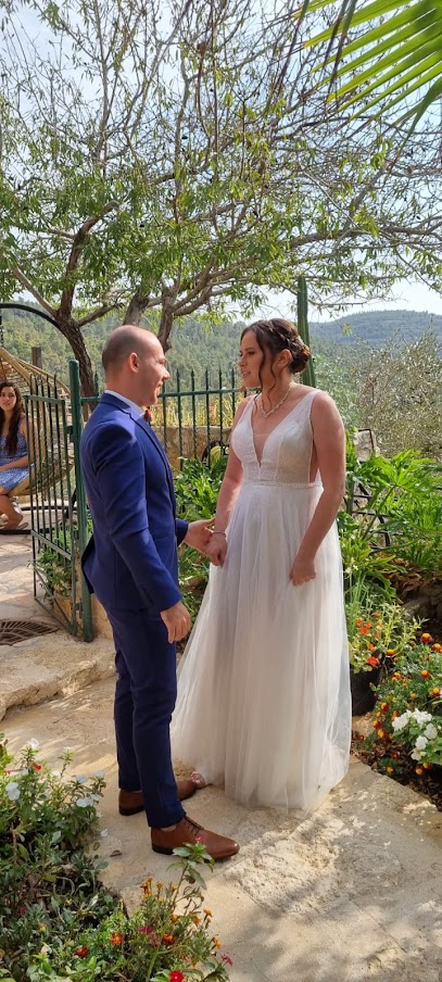 תמונה 1 ,קטיה למכירה ברחובות לחתן ולכלה  ביגוד לכלה