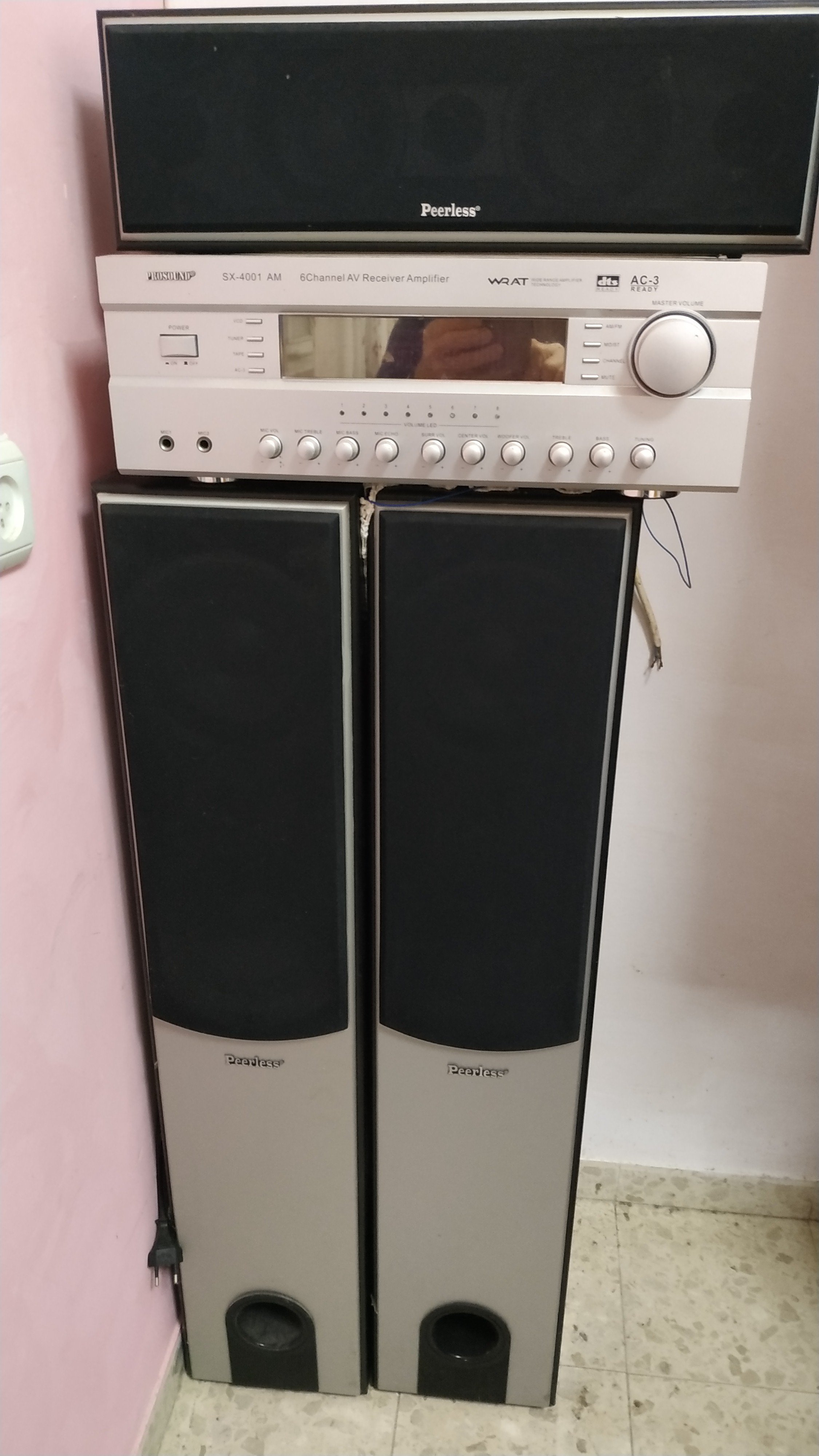 תמונה 1 ,מארחת  קלנוה  ביתי למכירה באור עקיבא סטריאו  אביזרים
