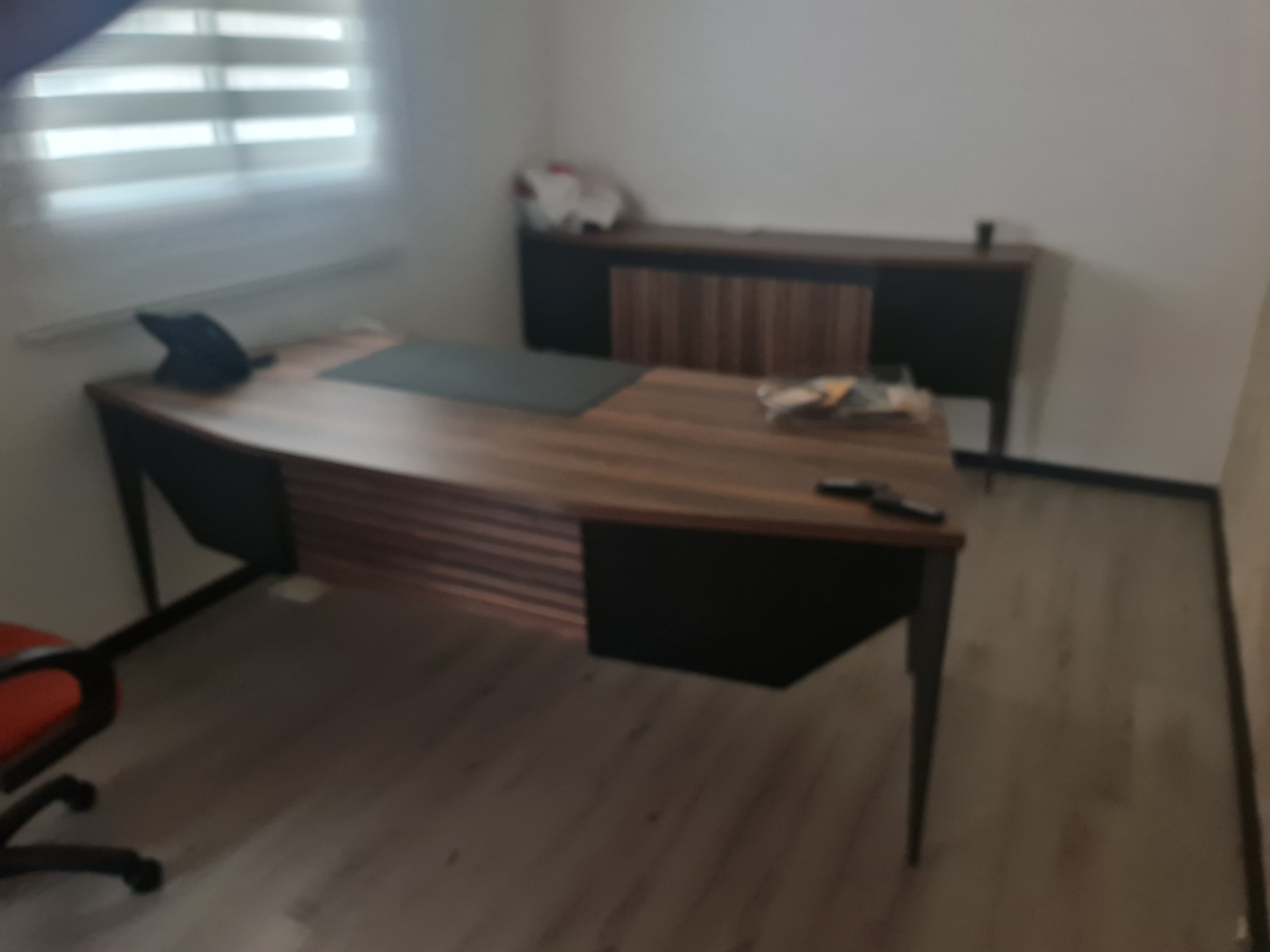 תמונה 5 ,עמדות טלמרקטינג מודולריות  למכירה באשדוד ציוד משרדי  תכולת משרד