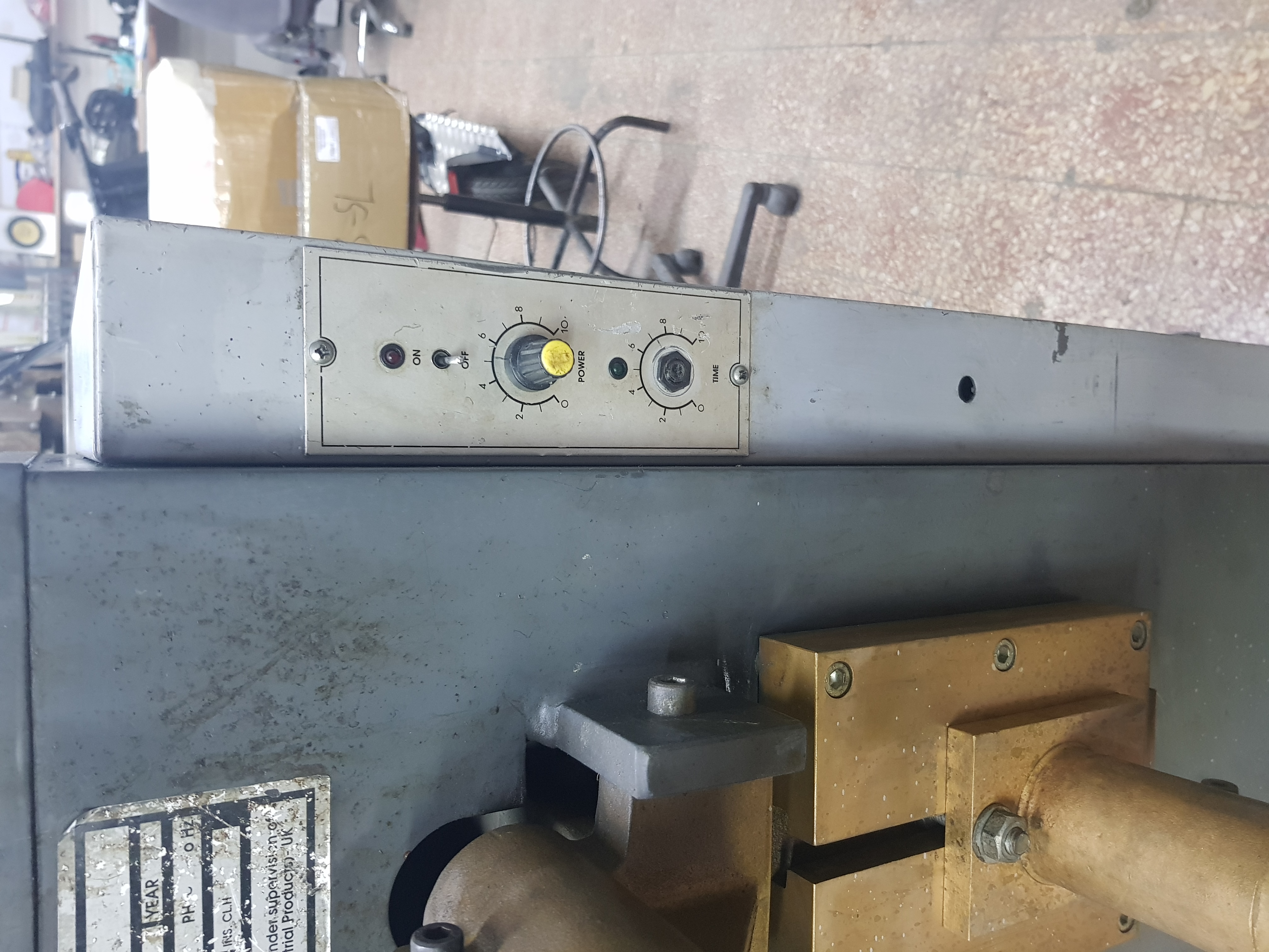 תמונה 2 ,רתכת נקודות פונג שויזר  למכירה במבשרת ציון ציוד לתעשייה  רתכות