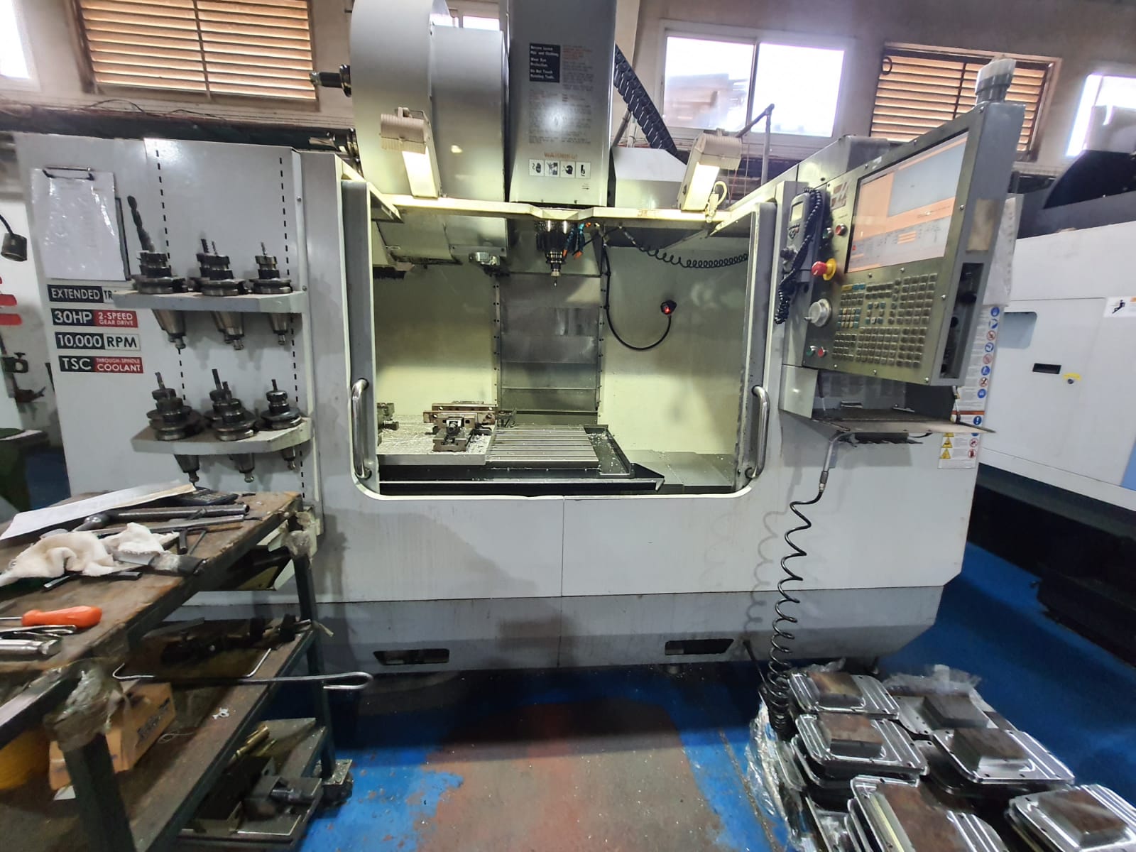 תמונה 1 ,כרסומת HAAS VF3 BYT50 למכירה בלוד ציוד לתעשייה  מכונות