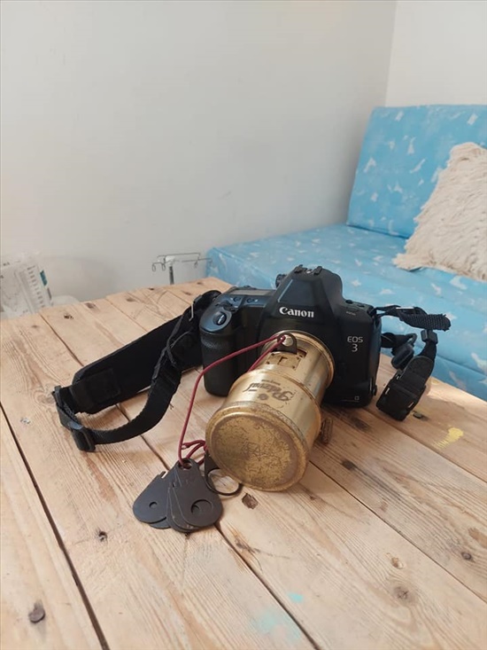 תמונה 1 ,Canon Eos-3 35mm למכירה בחולון צילום  מצלמת פילם