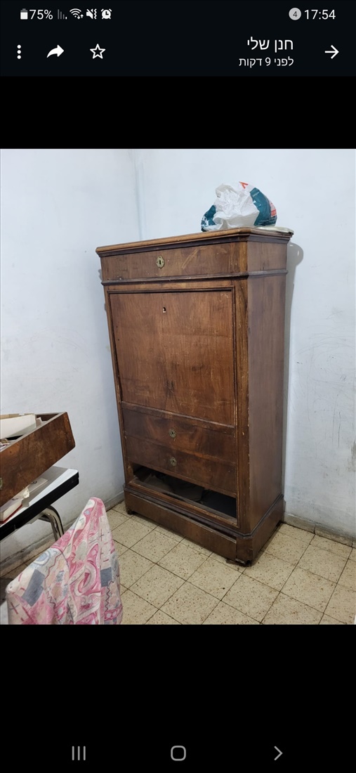 תמונה 3 ,ריהוט עתיק למכירה ברחובות ריהוט  מזנון/ ויטרינה