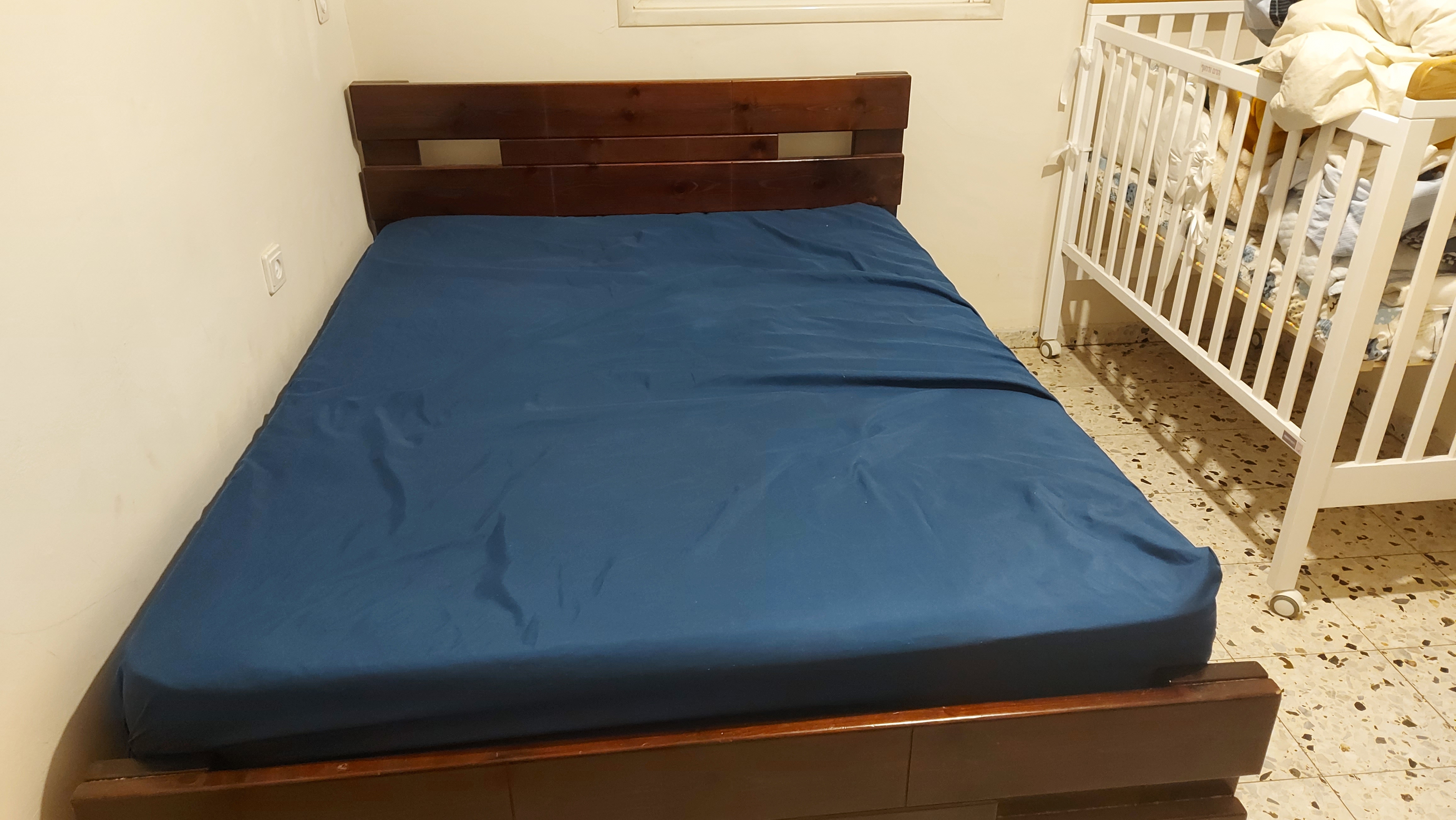 תמונה 1 ,מיטה זוגית + מיזרון למכירה ברחובות ריהוט  מיטות