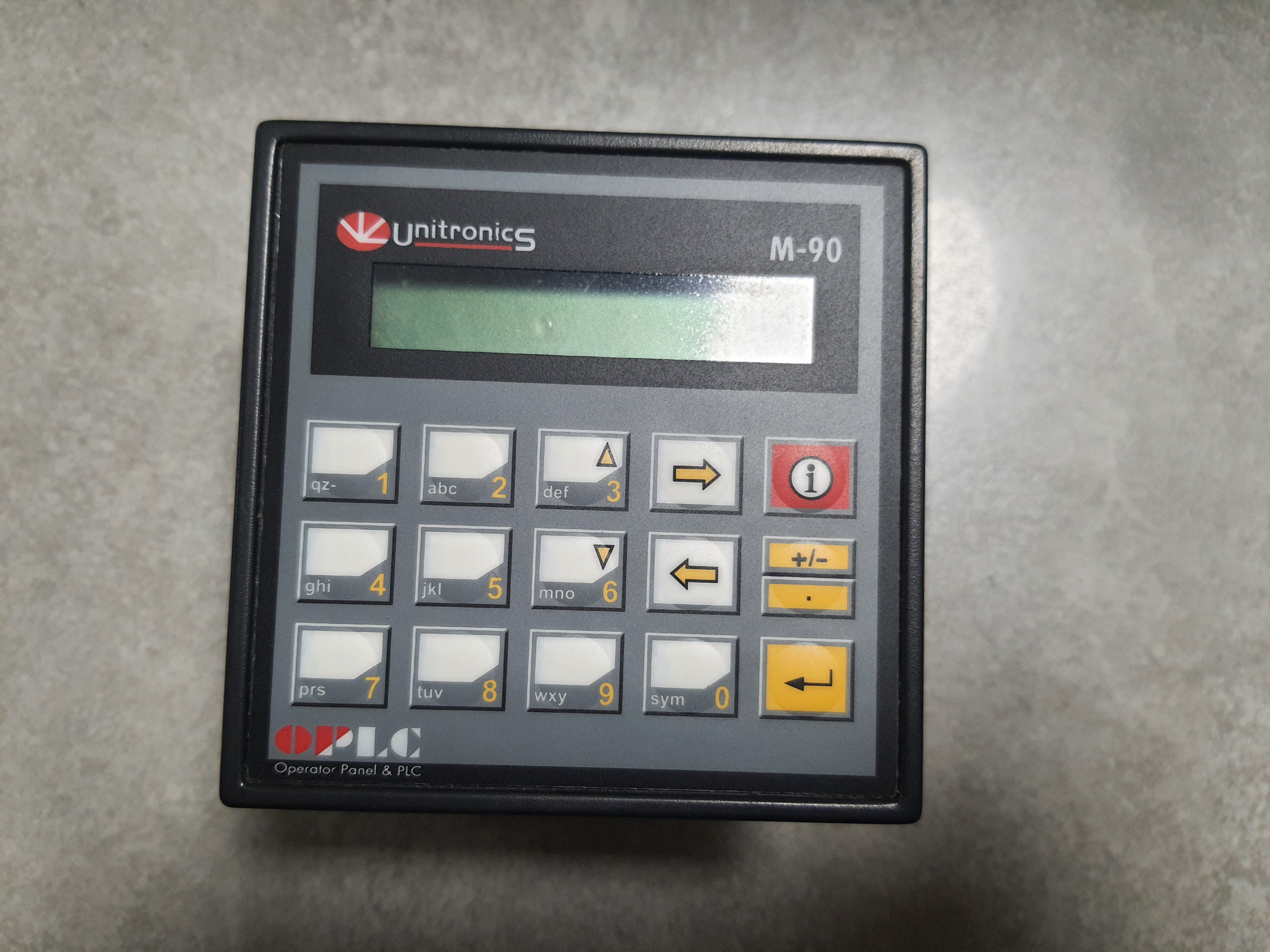 תמונה 1 ,בקר Unitronics M90 למכירה באור עקיבא מוצרי חשמל  שונות